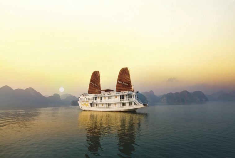 Halong Rosa Cruise