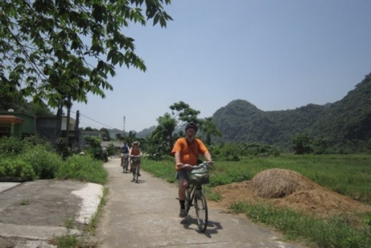 Biking in Cat Ba